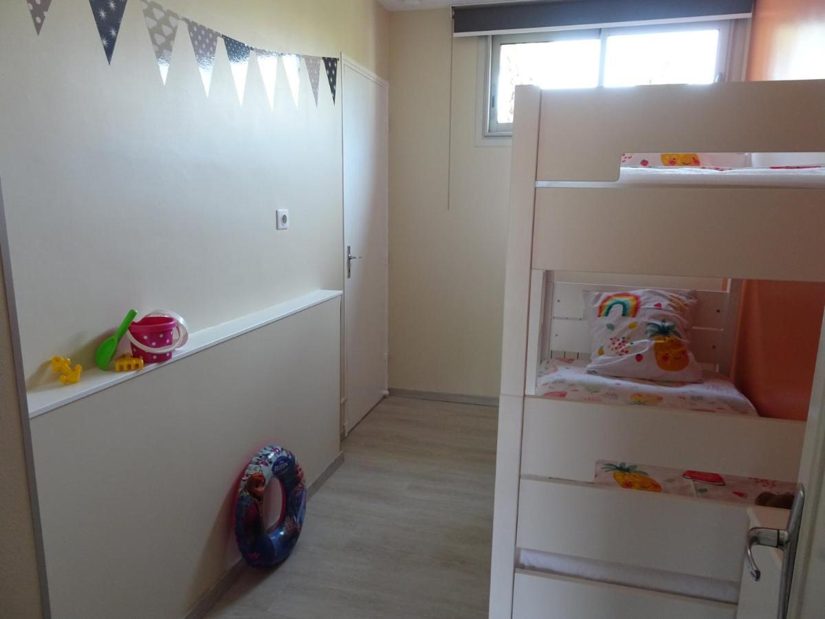 T3 150 M De La Plage, Climatisation, Piscine Et Parking Privatif - Le Lavandou Exterior photo